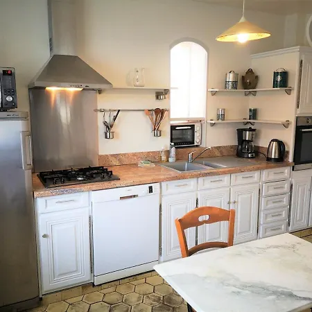 Holiday home Gite Coucy-Les-Eppes, 6 Pieces, 10 Personnes - Fr-1-532-6