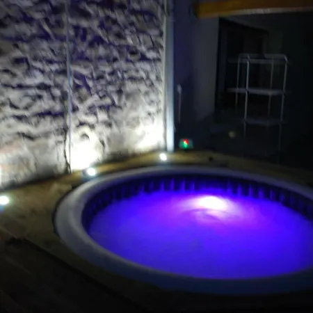 Holiday home Gite Coucy-Les-Eppes, 6 Pieces, 10 Personnes - Fr-1-532-6 Coucy-les-Eppes
