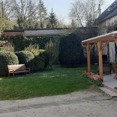 Gite Coucy-Les-Eppes, 6 Pieces, 10 Personnes - Fr-1-532-6 Holiday home